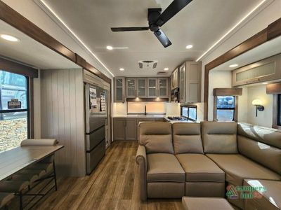 2026 Alliance RV Paradigm - Photo 9