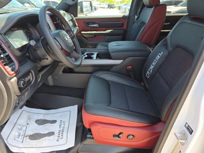 2026 Ram 1500 — photo 12 view