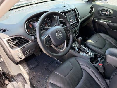 2019 Jeep Cherokee — photo 25 view
