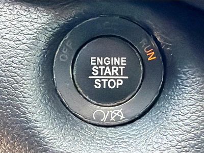 2019 Jeep Cherokee — photo 34 view