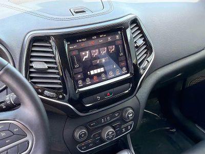 2019 Jeep Cherokee — photo 26 view