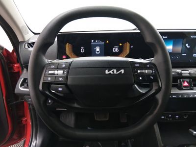 2025 Kia K4 - Photo 12