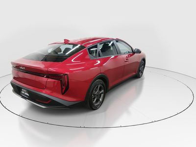 2025 Kia K4 - Photo 7