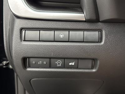 2025 Nissan Rogue - Photo 21