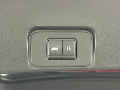 2025 Nissan Rogue - Photo 29