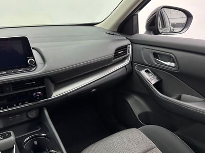 2025 Nissan Rogue - Photo 25