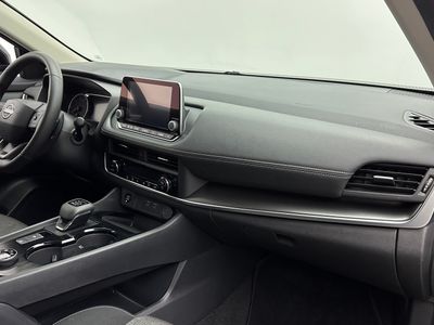 2025 Nissan Rogue - Photo 33