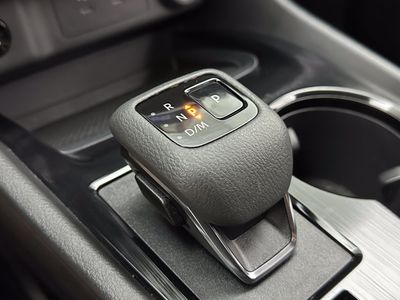 2025 Nissan Rogue - Photo 16