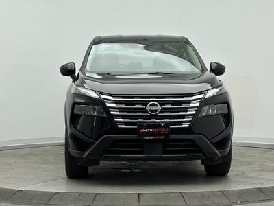 2025 Nissan Rogue - Photo 2