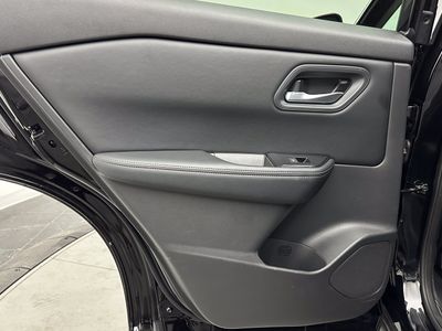 2025 Nissan Rogue - Photo 27