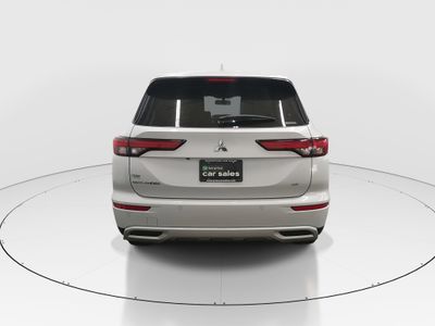 2023 Mitsubishi Outlander - Photo 6