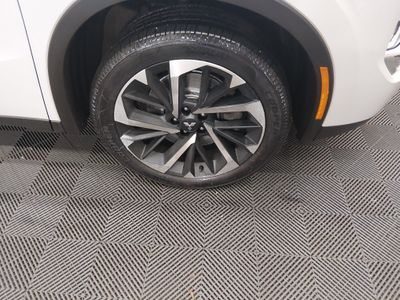 2023 Mitsubishi Outlander - Photo 10