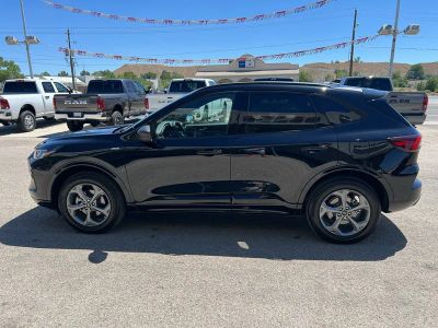 2024 Ford Escape — detail view