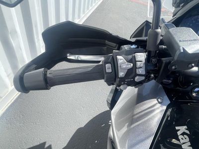 2025 Kawasaki Versys 1100 SE LT ABS - Photo 14