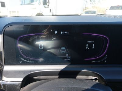 2025 Kia Seltos — photo 14 view