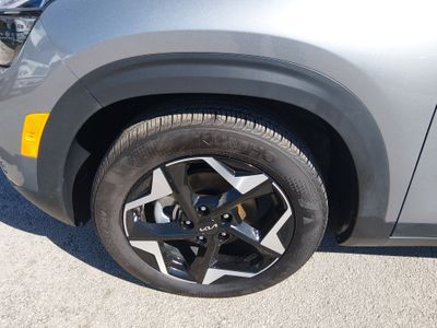 2025 Kia Seltos — photo 10 view