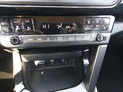 2025 Kia Seltos — photo 21 view