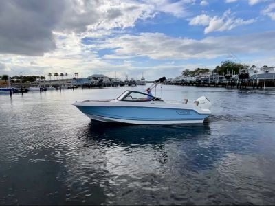 2025 Boston Whaler 210 Vantage - Photo 2