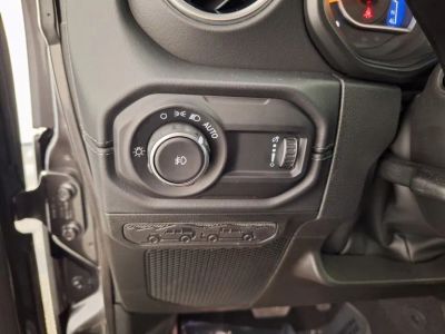 2026 Jeep Wrangler — photo 25 view