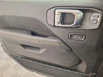 2026 Jeep Wrangler — photo 26 view