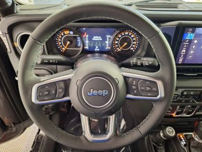2026 Jeep Wrangler — photo 17 view