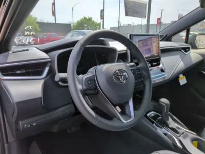 2026 Toyota Corolla Hatchback - Photo 25