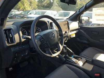 2026 Nissan Frontier — photo 7 view