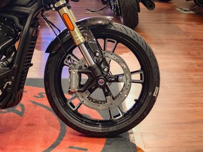 2026 Indian Motorcycle 101 Scout Black Crystal with Super Graphite — photo 12 view