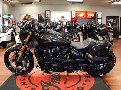 2026 Indian Motorcycle 101 Scout Black Crystal with Super Graphite — detail view