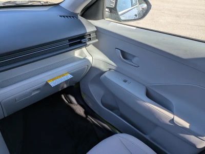 2026 Hyundai KONA — photo 17 view