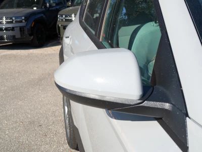 2026 Hyundai KONA — photo 12 view