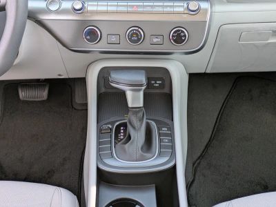 2026 Hyundai KONA — photo 19 view