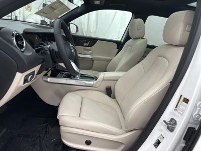2026 Mercedes-Benz GLB — photo 20 view
