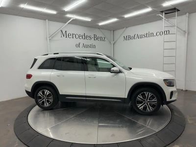 2026 Mercedes-Benz GLB — photo 8 view