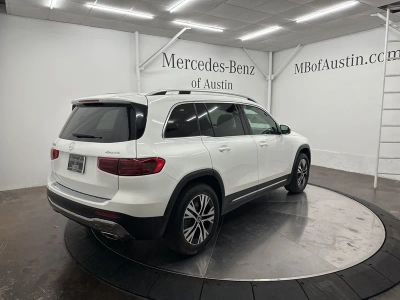 2026 Mercedes-Benz GLB — photo 7 view