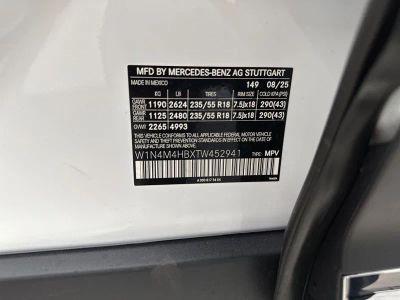 2026 Mercedes-Benz GLB — photo 34 view