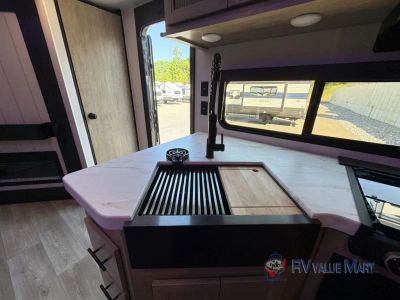 2027 Forest River RV Cherokee Grey Wolf - Photo 35