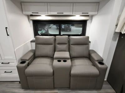 2026 Entegra ODYSSEY — photo 17 view