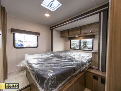 2026 Coachmen RV Freelander - Photo 19