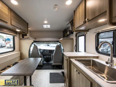 2026 Coachmen RV Freelander - Photo 14