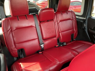 2024 Jeep Wrangler — photo 14 view