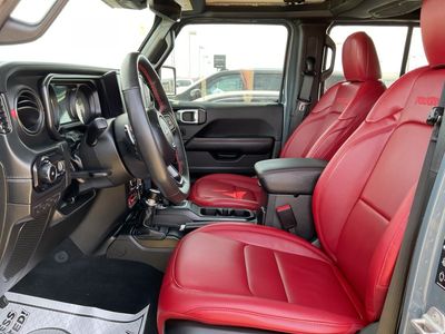 2024 Jeep Wrangler — photo 9 view