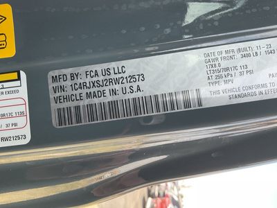 2024 Jeep Wrangler — photo 25 view