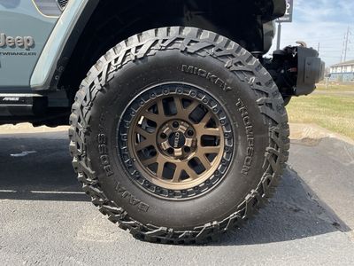 2024 Jeep Wrangler — photo 16 view