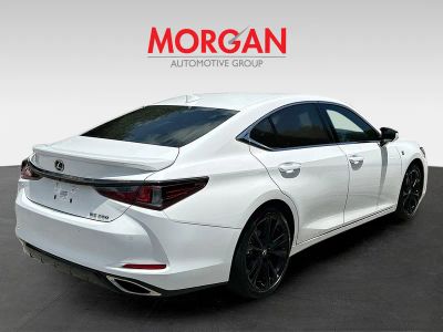 2024 Lexus ES — photo 7 view