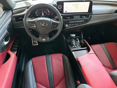 2024 Lexus ES — photo 24 view
