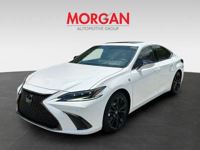 2024 Lexus ES — rear three-quarter view