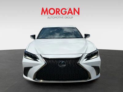 2024 Lexus ES — side profile view