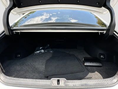 2024 Lexus ES — photo 28 view