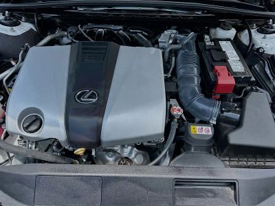 2024 Lexus ES — photo 34 view
